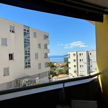 Antonijas Sunny Apartmán *