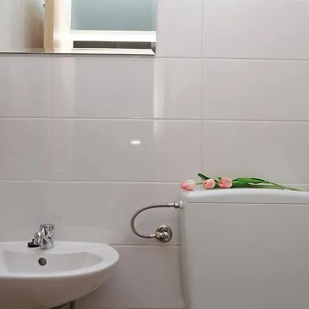 Antonijas Sunny Apartment Makarska